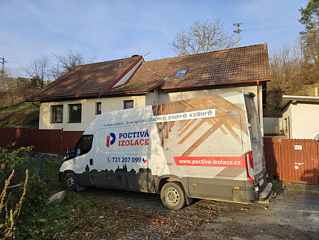 Izolace stropu staršího rodinného domu na Benešovsku